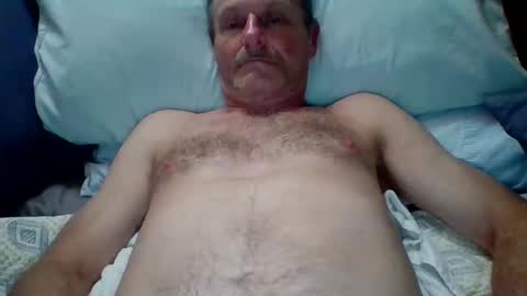 steviehard7 online show from September 19, 7:12 am