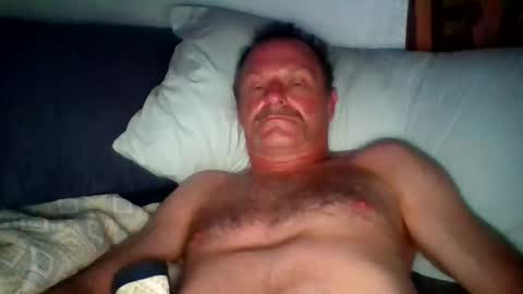 steviehard7 online show from September 21, 1:48 pm