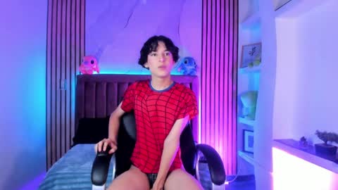 Sthepano  online show from April 11, 4:17 am