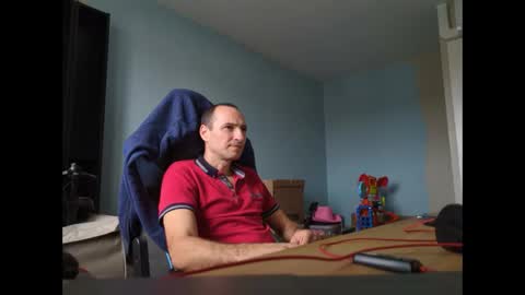 stickolive1 online show from September 30, 10:15 am