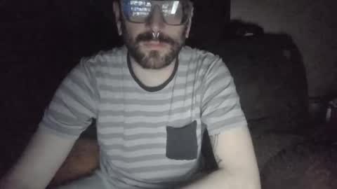 Snapshot of stickywhiteslime chatting on September 22, 7:23 am stickywhiteslime online show from September 22, 7:23 am