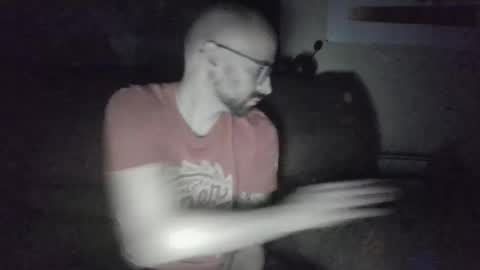 Snapshot of stickywhiteslime chatting on September 12, 7:32 am stickywhiteslime online show from September 12, 7:32 am