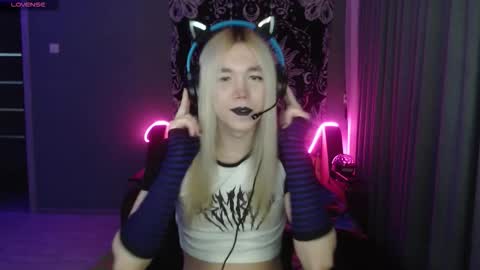 Steve online show from February 5, 6:00 pm