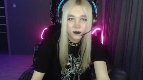 Steve online show from January 8, 5:52 pm