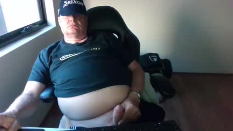 stiffyman55 online show from November 14, 7:10 am