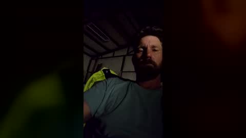 stillplayswithplanes01 online show from July 26, 5:05 am