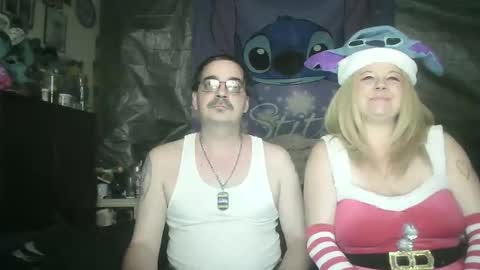 Tasha and Drew online show from December 17, 9:05 am