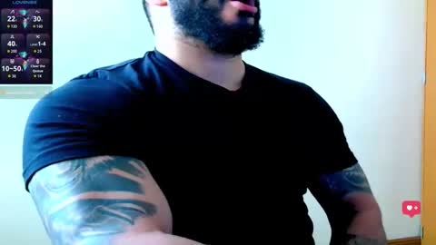 stiven253958 online show from May 14, 2:15 pm
