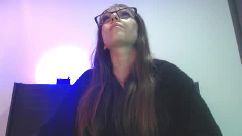 stiven online show from December 3, 10:10 pm