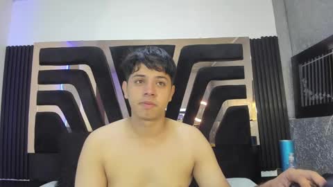 Steven Pooh online show from December 24, 2:12 pm