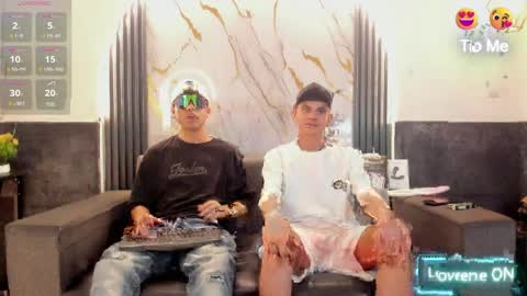 friends online show from April 5, 3:58 am