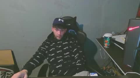 Snapshot of stonedpanda77 chatting on December 27, 8:28 pm stonedpanda77 online show from December 27, 8:28 pm