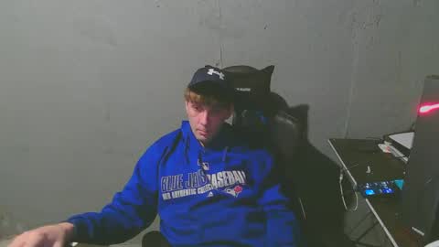 Snapshot of stonedpanda77 chatting on January 19, 3:18 am stonedpanda77 online show from January 19, 3:18 am