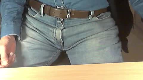 Dave online show from December 13, 8:37 pm