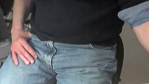 Dave online show from April 10, 8:57 pm