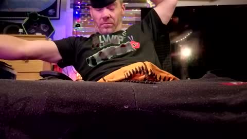 Str8 online show from February 7, 9:29 pm