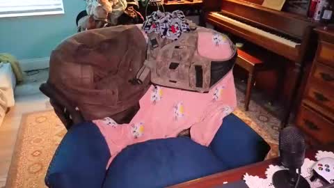 str8whiteboy21 online show from October 9, 4:56 pm