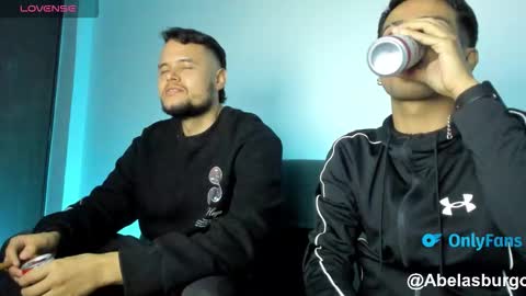 straight_boys_hornys online show from November 29, 12:07 am