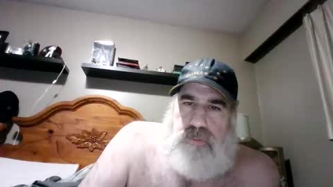 Straightbear4you online show from December 2, 12:58 pm