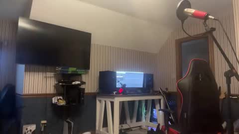 stratman301 online show from March 7, 11:27 pm