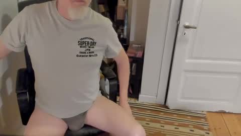 strip_m online show from January 20, 5:48 pm