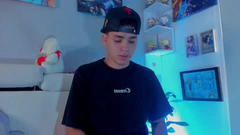strong_rock69 online show from May 29, 5:33 pm