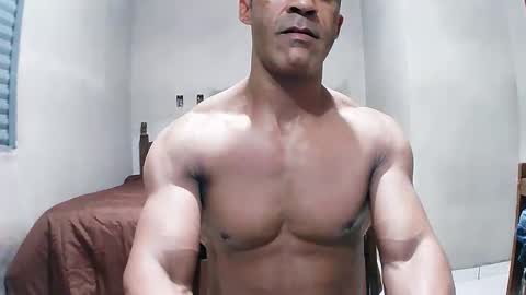 strongdaddyfantastic online show from April 6, 4:46 am