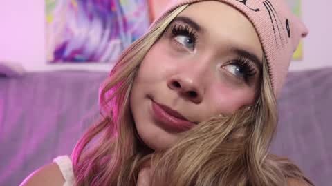 Snapshot of students_porn chatting on December 26, 8:32 pm students_porn online show from December 26, 8:32 pm