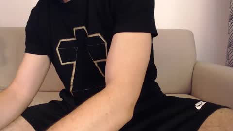 Stud From Paris online show from February 12, 2:43 pm