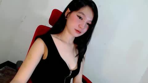 IM FLORIE online show from May 5, 9:59 am