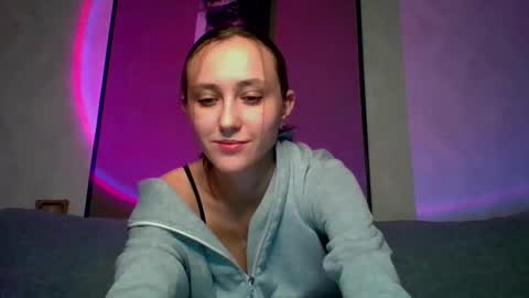 LINA online show from January 14, 6:49 pm