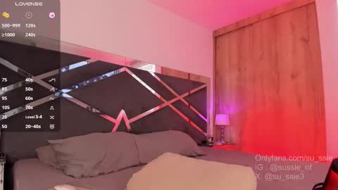 su_ssie online show from November 13, 10:01 pm