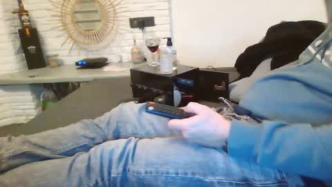 submissivguy online show from November 17, 8:22 pm