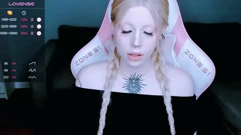 succubus_leslie online show from February 2, 11:12 pm