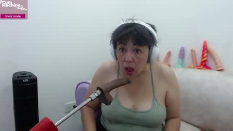 Sucky  online show from March 3, 12:34 pm