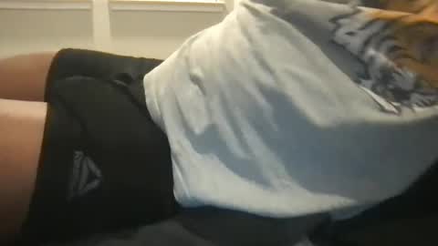 suckonthis318 online show from March 5, 4:56 am