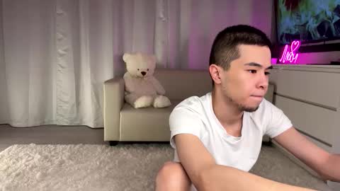 Emmy online show from October 6, 12:39 am