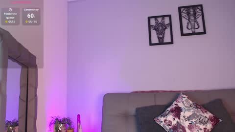 sugar_dollq online show from April 8, 10:46 pm