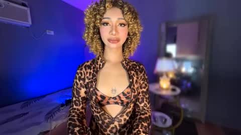 your ultimate goddess online show from February 23, 6:26 am