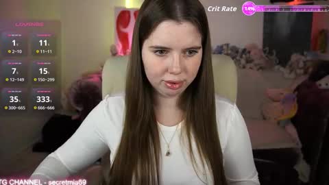 Mia online show from November 10, 8:44 pm