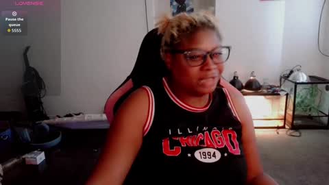 Snapshot of sugarbearlove87 chatting on October 6, 4:25 pm lexi love online show from October 6, 4:25 pm