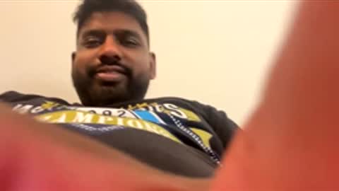 Let me be your knight that saves you online show from March 5, 4:54 am