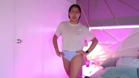 SUKI online show from March 6, 12:15 pm