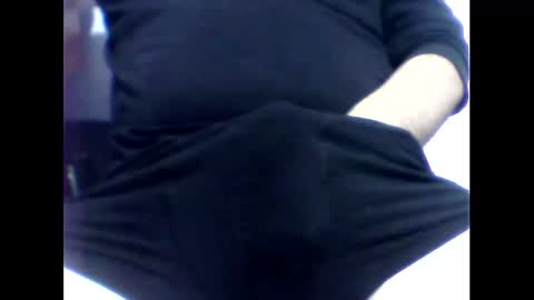 Snapshot of suleyman38 chatting on October 12, 3:04 pm suleyman38 online show from October 12, 3:04 pm