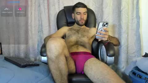 Andres-tattoos  Derek Hairy online show from November 4, 6:53 pm