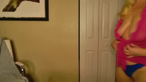 Amber online show from February 6, 1:53 am