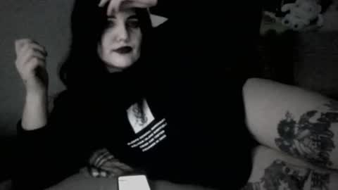 sundaygoth online show from July 6, 8:22 pm