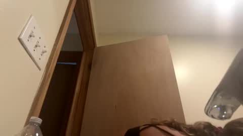 sunnbabe92485 online show from October 6, 12:45 pm