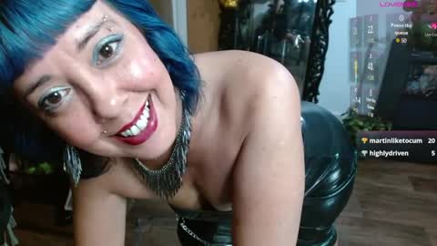 Sunni Knight online show from May 17, 12:53 am