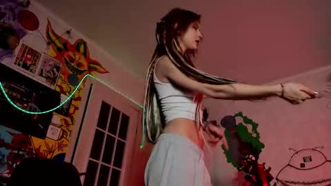 Sunny online show from December 18, 6:47 pm